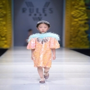 V-RULES中国国际时装周演绎风尚盛宴！