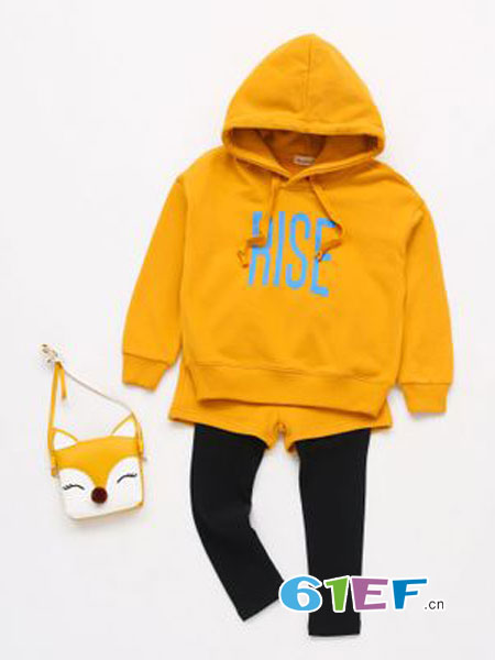 小熊故事童装产品图片